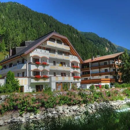 Fatlar Hotel 3*