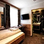Hotel Fatlar